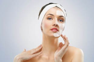 prepare-anti-aging mask for the face